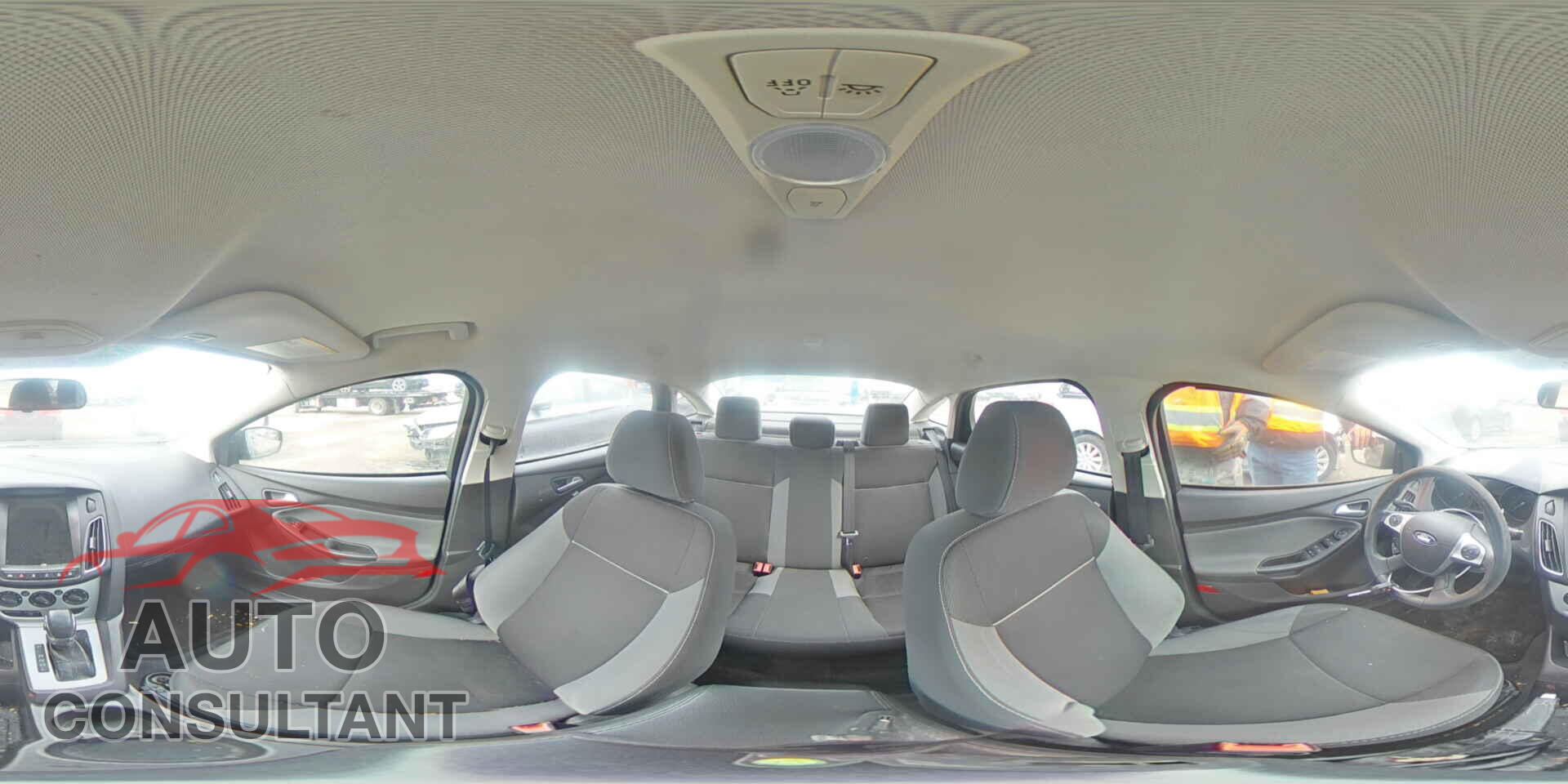 FORD FOCUS 2014 - 1FADP3F26EL107427