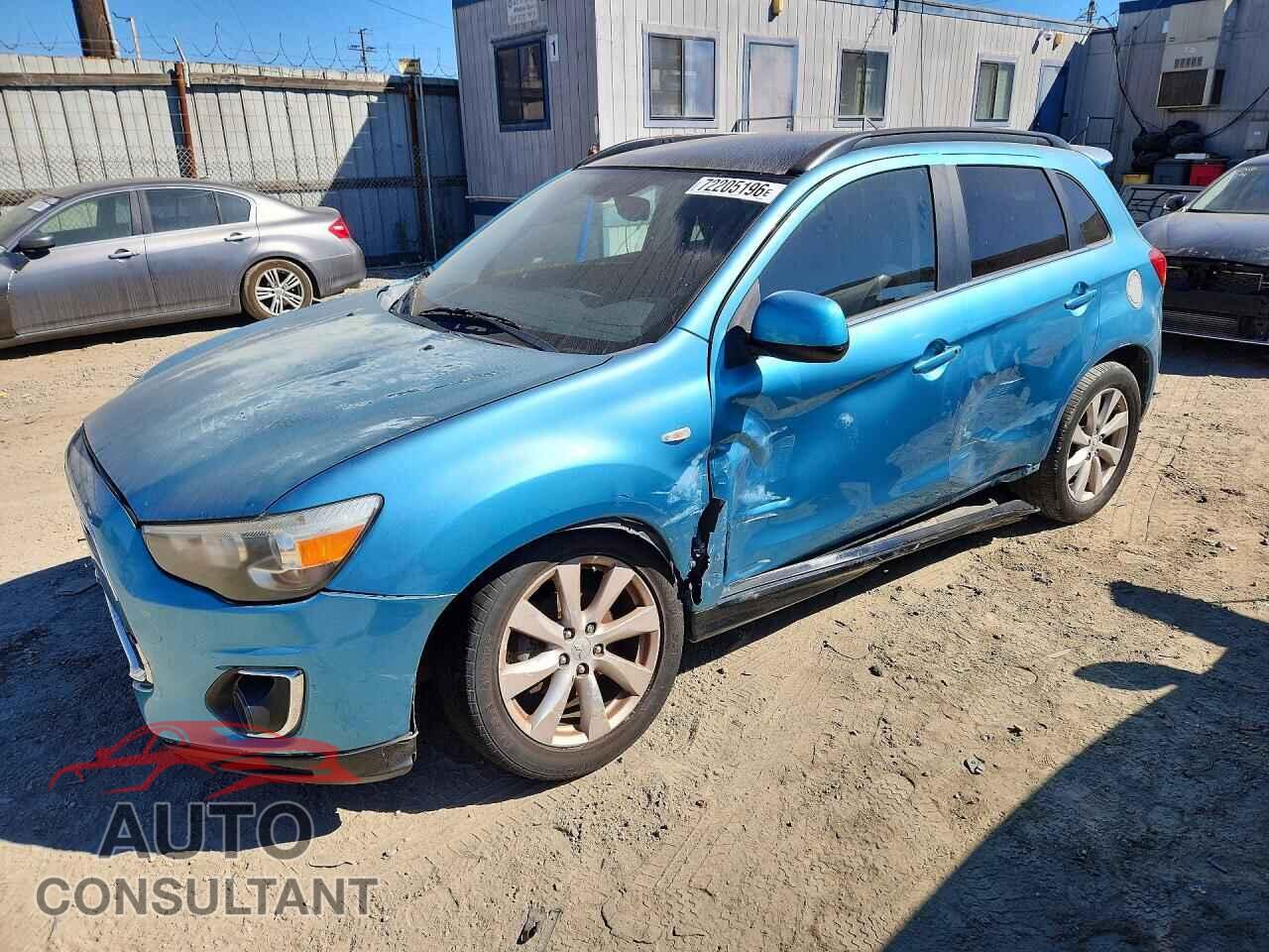 MITSUBISHI OUTLANDER 2013 - 4A4AP4AU0DE009095