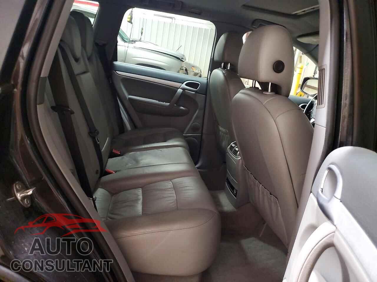 PORSCHE CAYENNE 2010 - WP1AA2AP7ALA05851