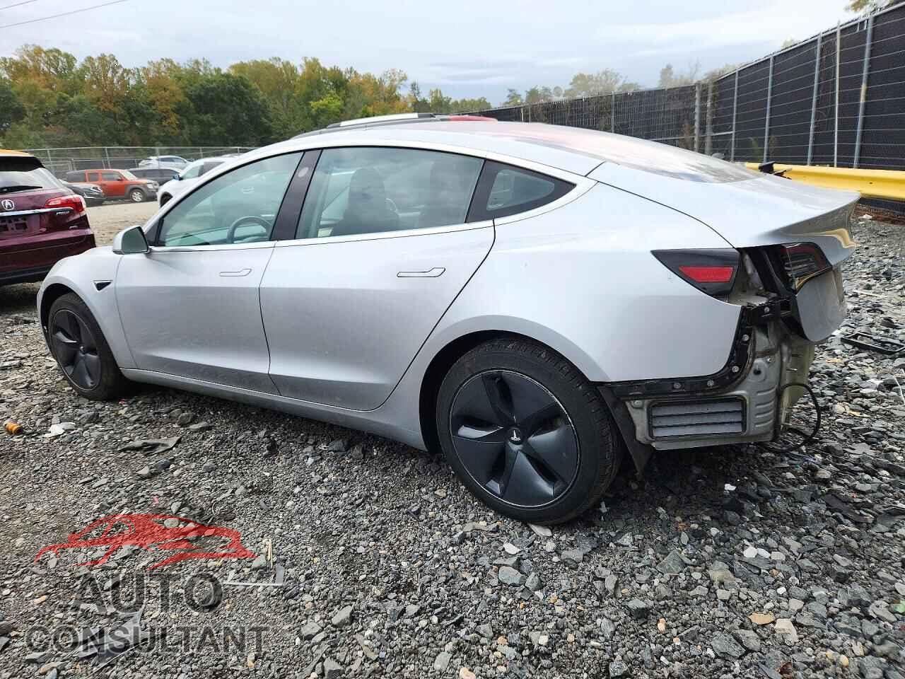 TESLA MODEL 3 2018 - 5YJ3E1EA2JF016564
