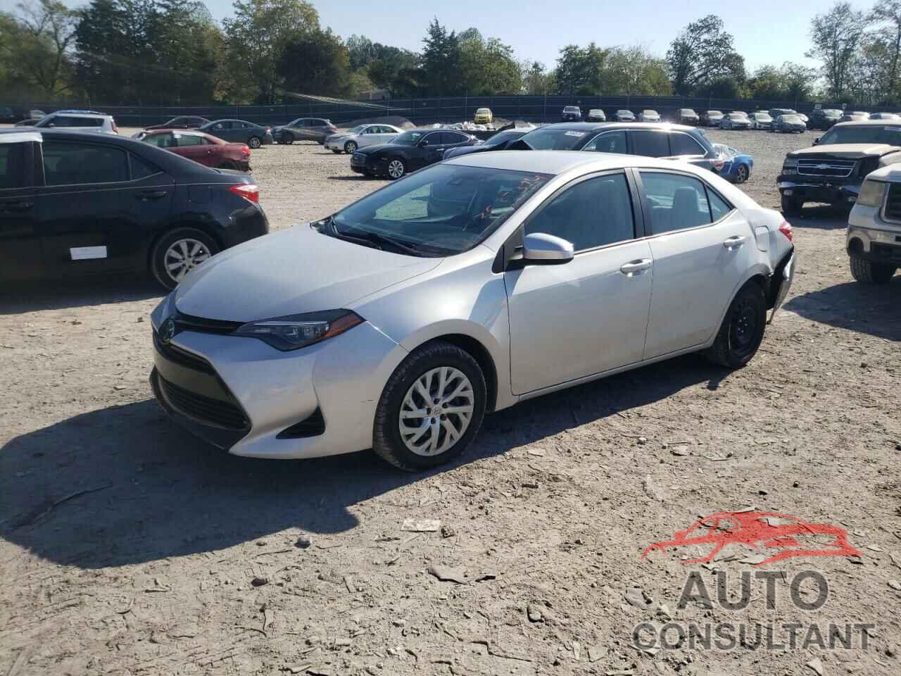 TOYOTA COROLLA 2018 - 5YFBURHEXJP849142