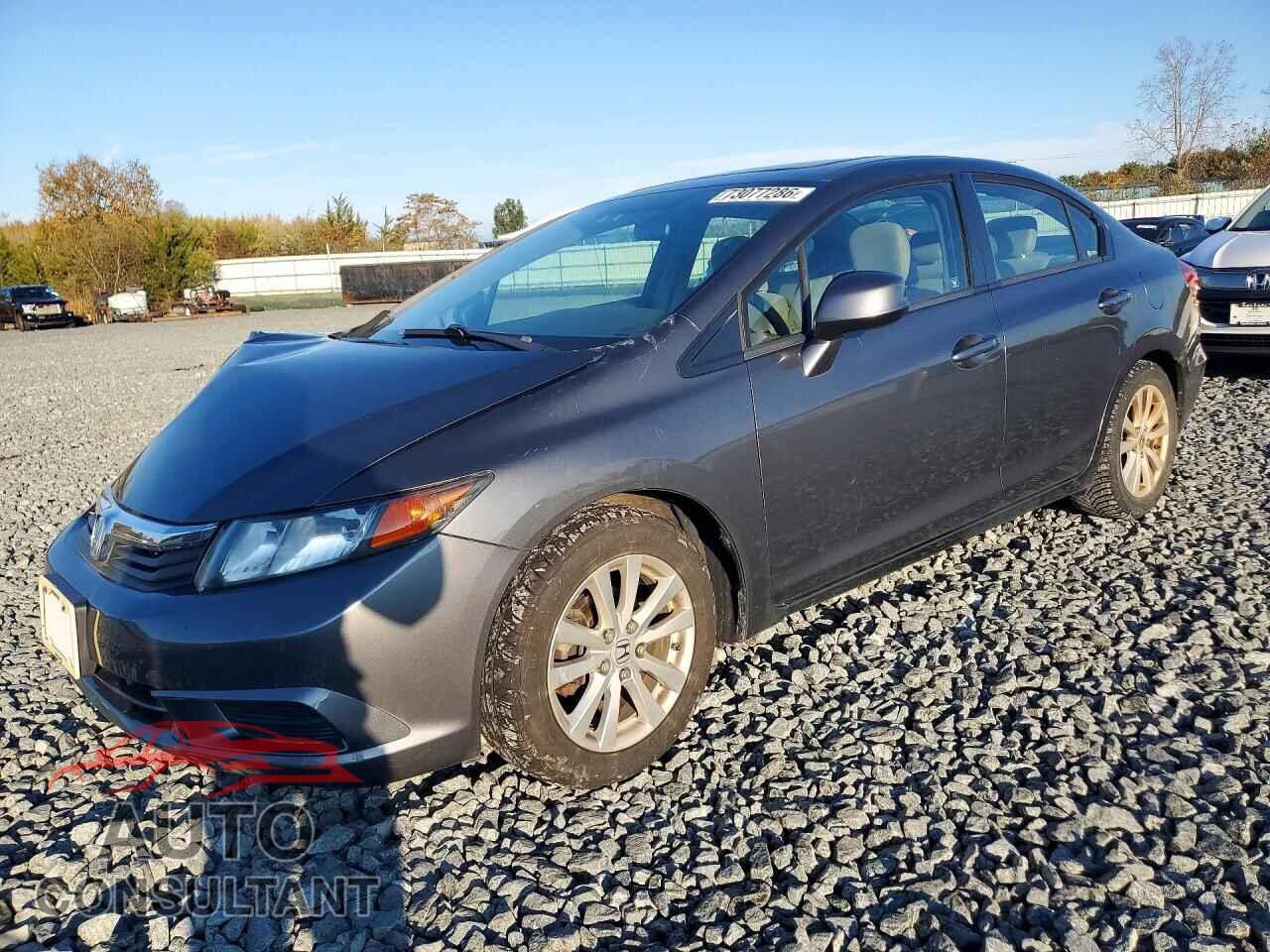 HONDA CIVIC 2012 - 2HGFB2F86CH529371