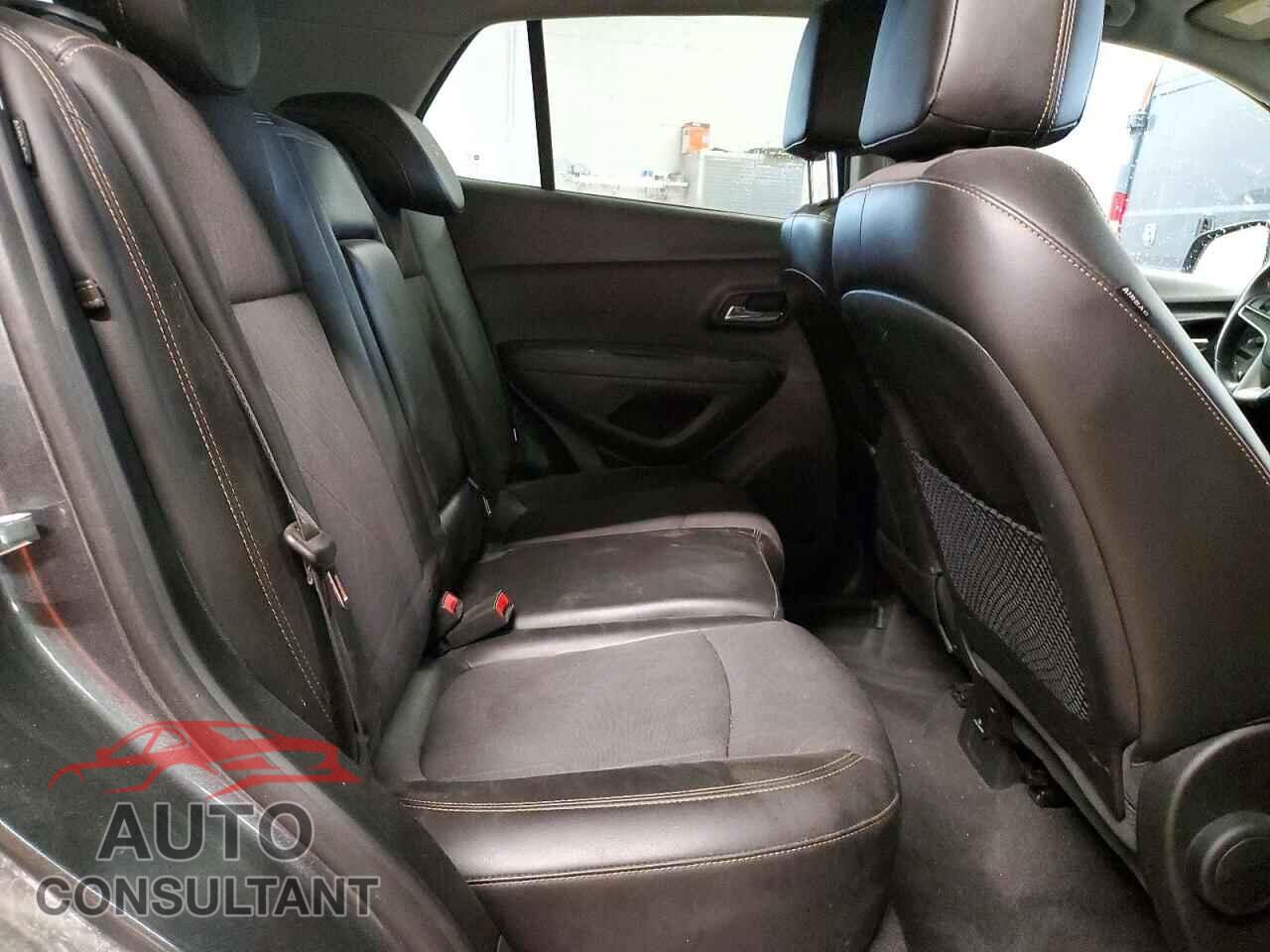 CHEVROLET TRAX 2019 - 3GNCJLSBXKL405015