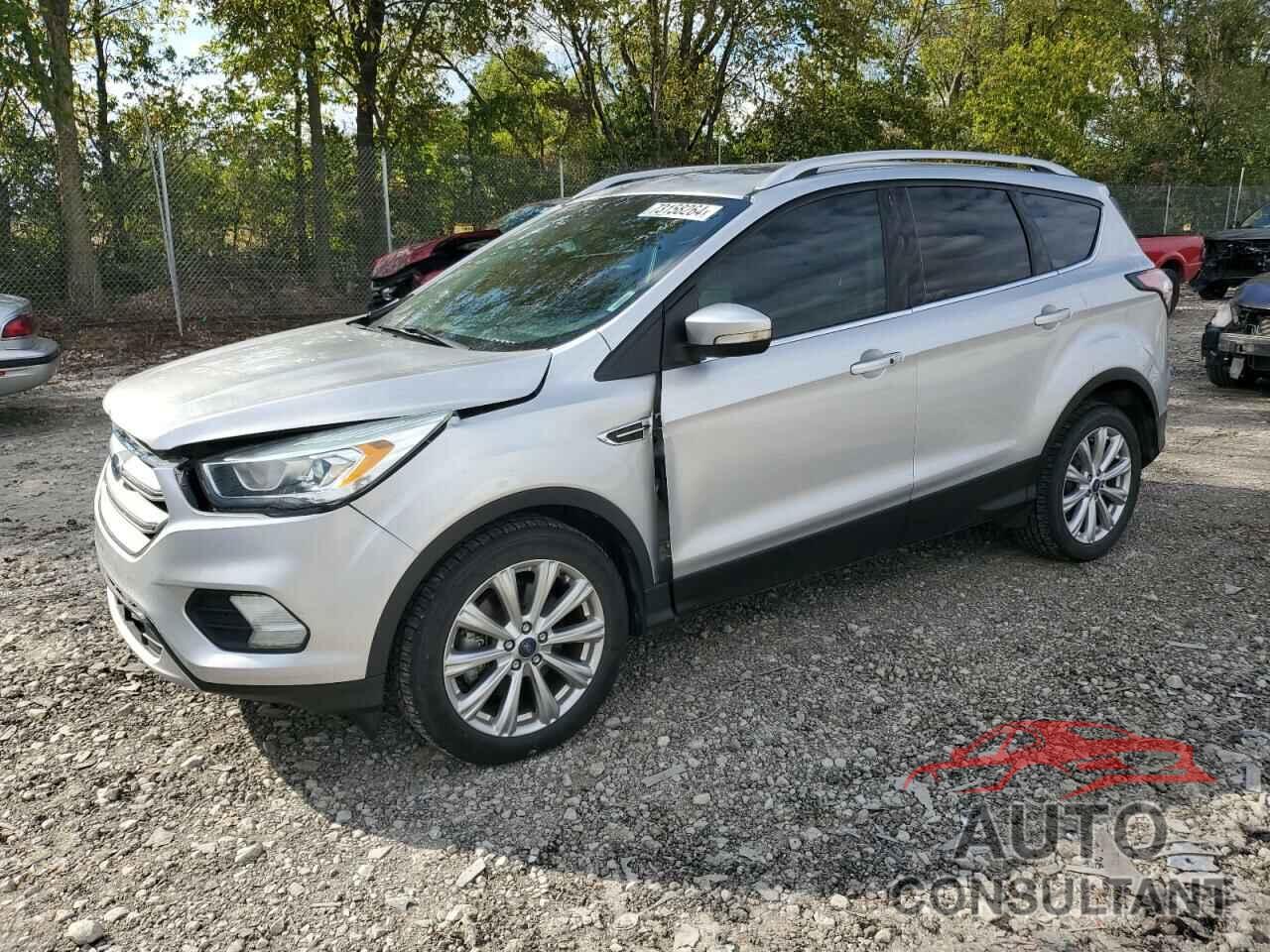 FORD ESCAPE 2017 - 1FMCU0J91HUD18272