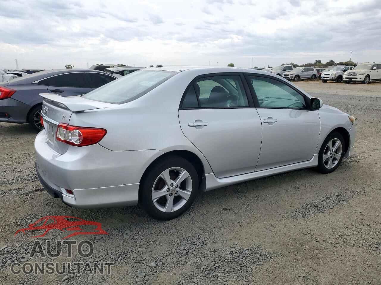 TOYOTA COROLLA 2012 - 2T1BU4EE4CC769779