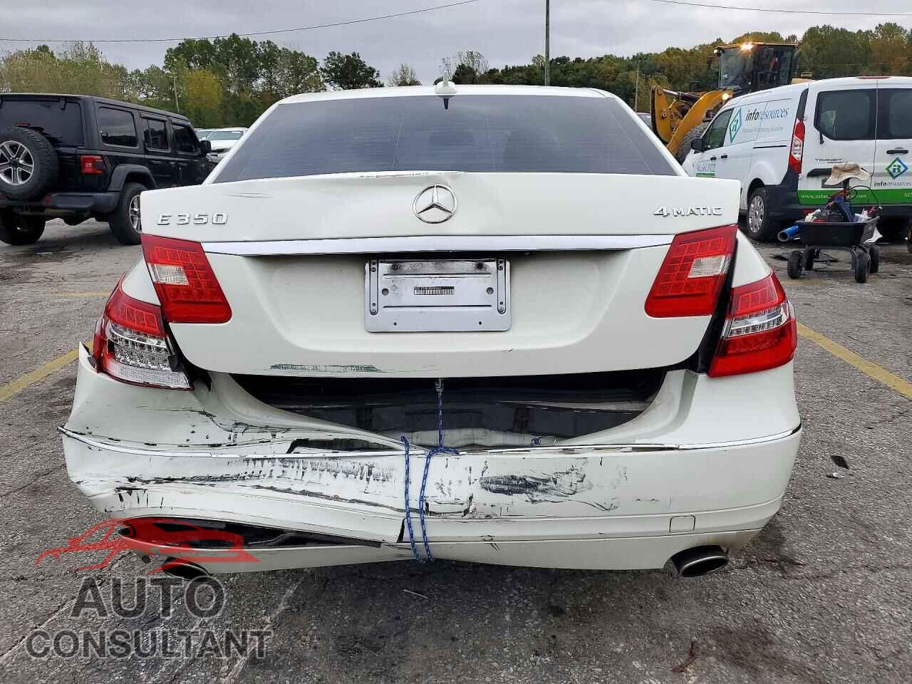 MERCEDES-BENZ E-CLASS 2011 - WDDHF8HB4BA484859