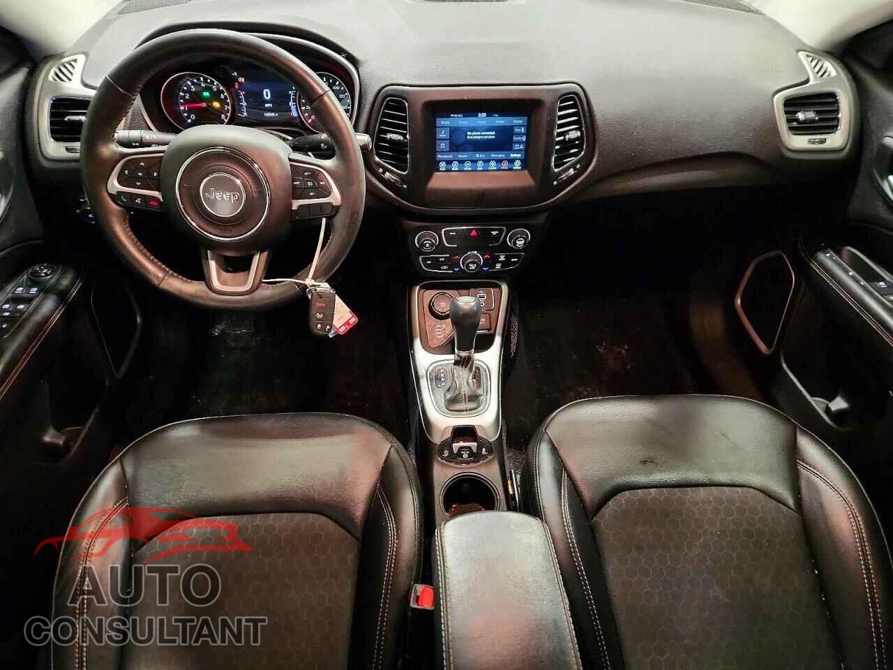 JEEP COMPASS 2019 - 3C4NJDBB2KT780937