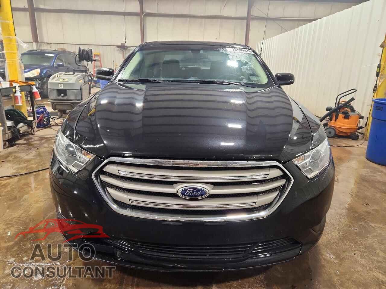 FORD TAURUS 2013 - 1FAHP2E80DG106086