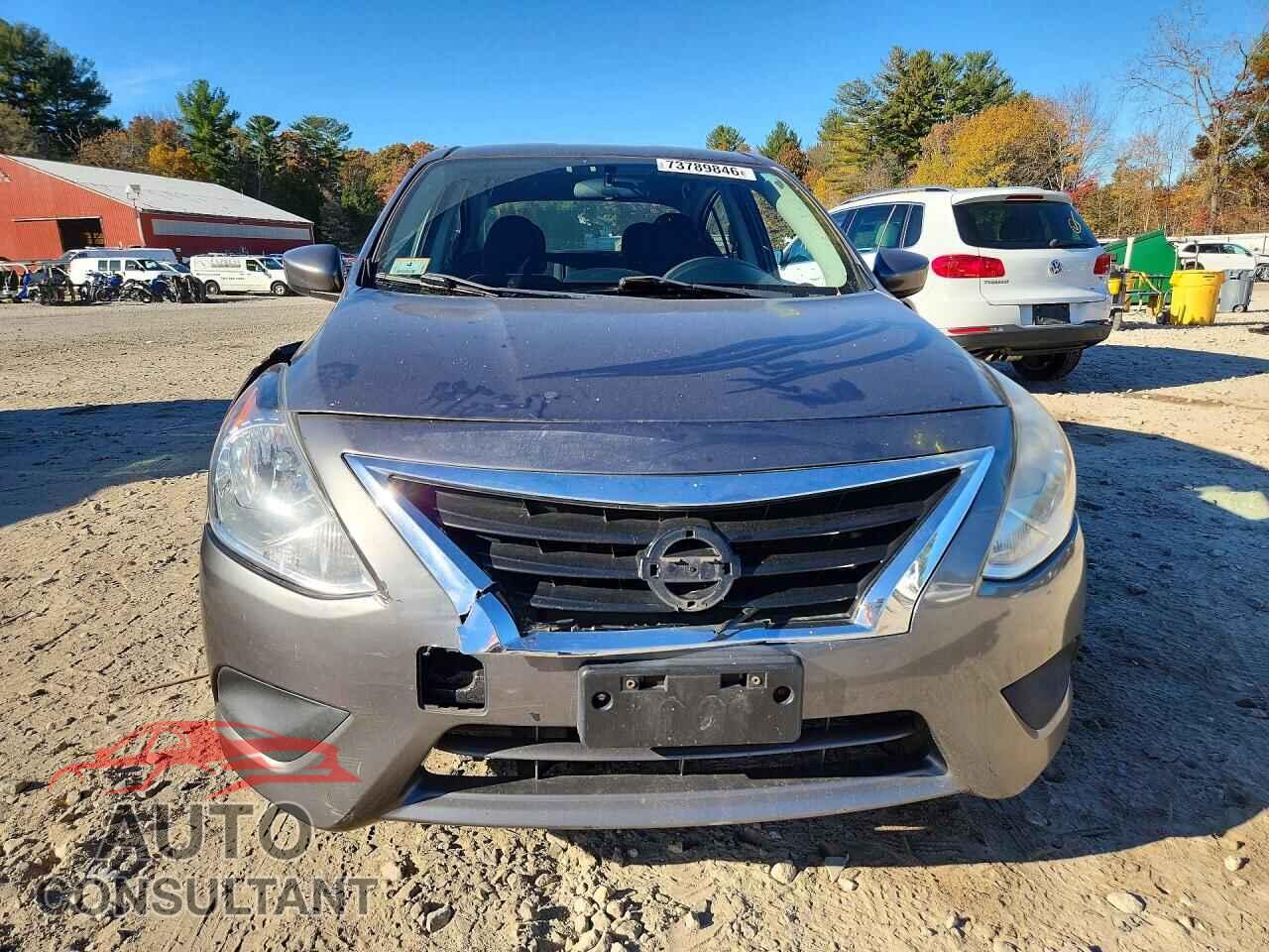 NISSAN VERSA 2018 - 3N1CN7AP1JL810442