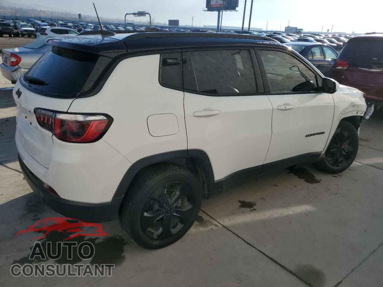JEEP COMPASS 2019 - 3C4NJDBB2KT696679