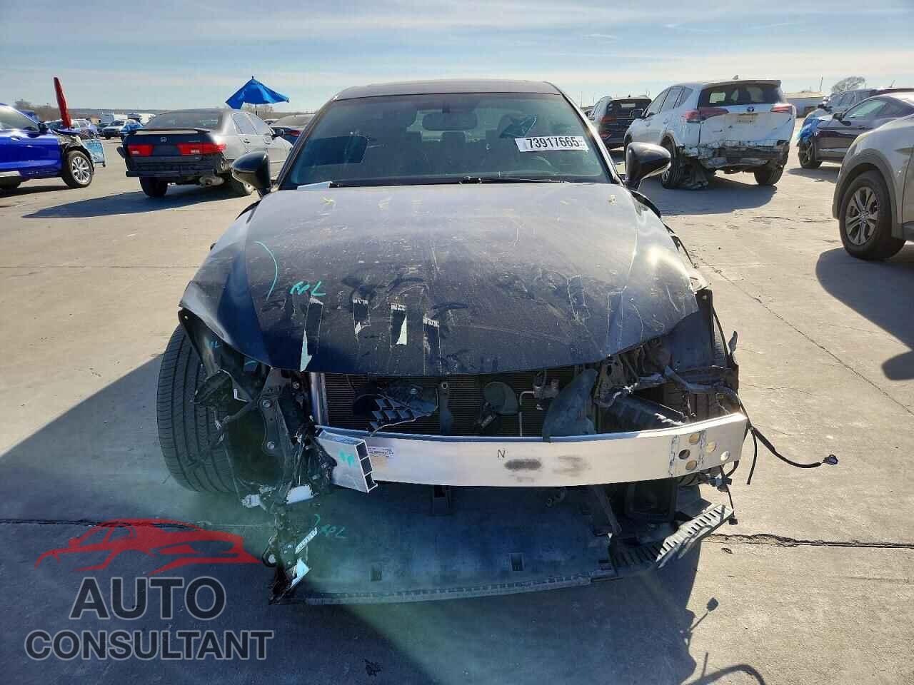 LEXUS IS 2015 - JTHBE1D24F5020399