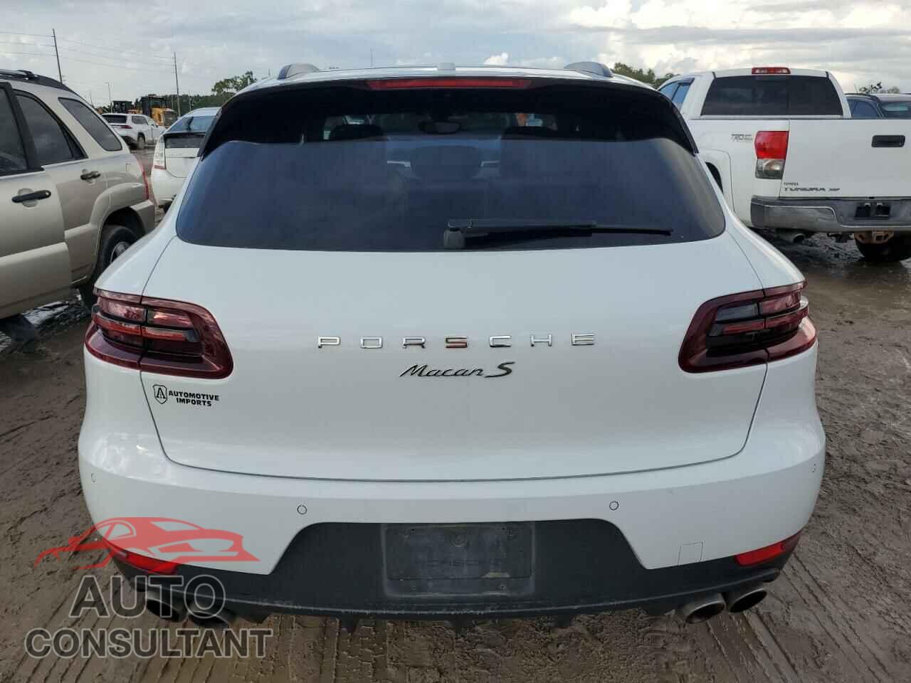 PORSCHE MACAN 2016 - WP1AB2A52GLB46444