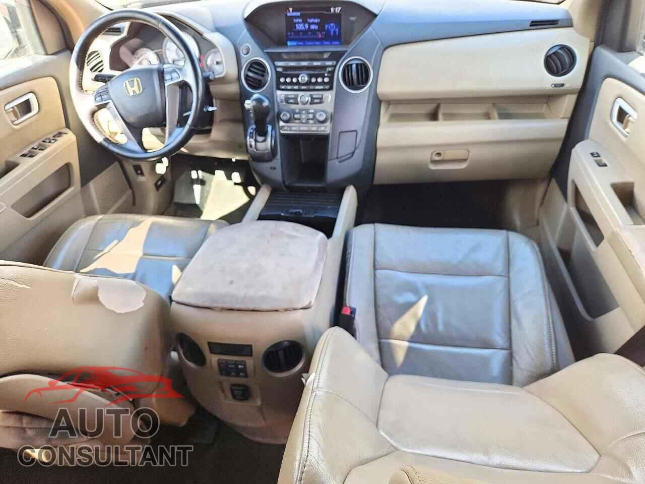 HONDA PILOT 2014 - 5FNYF4H58EB023933