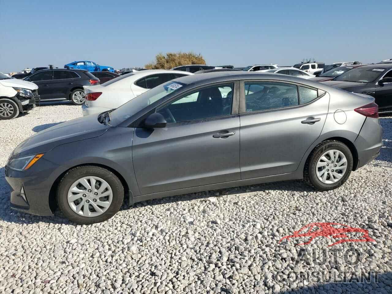 HYUNDAI ELANTRA 2019 - 5NPD74LF0KH494452