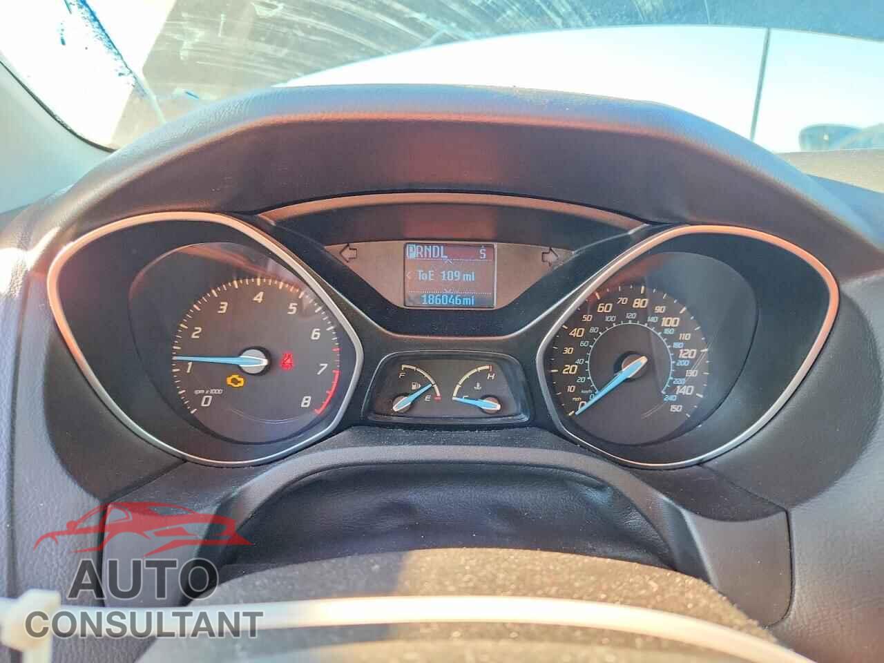 FORD FOCUS 2012 - 1FAHP3K2XCL365793