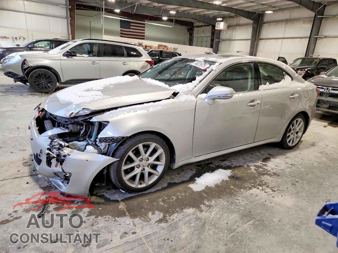 LEXUS IS 2011 - JTHBF5C20B5155315
