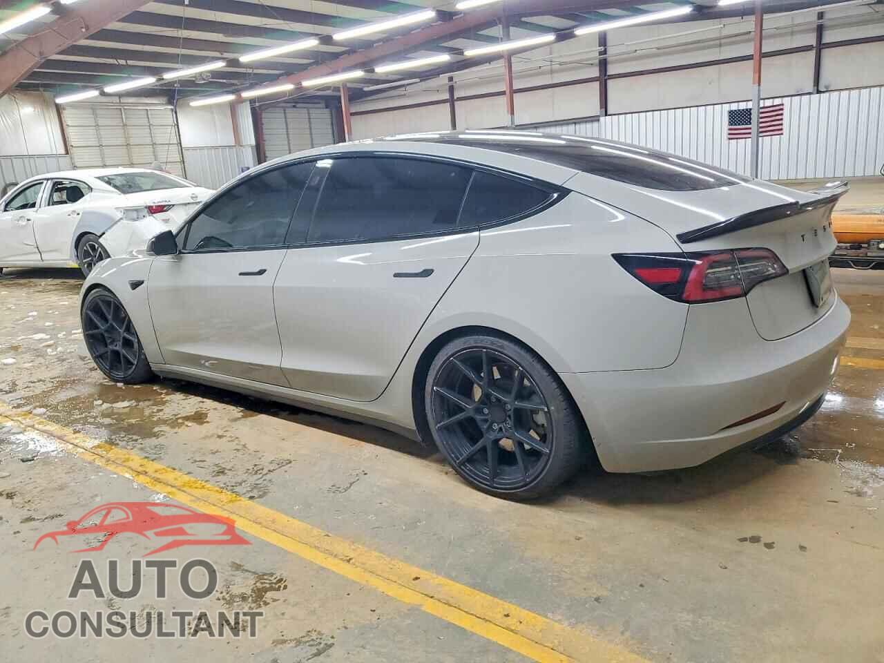 TESLA MODEL 3 2018 - 5YJ3E1EB0JF103436