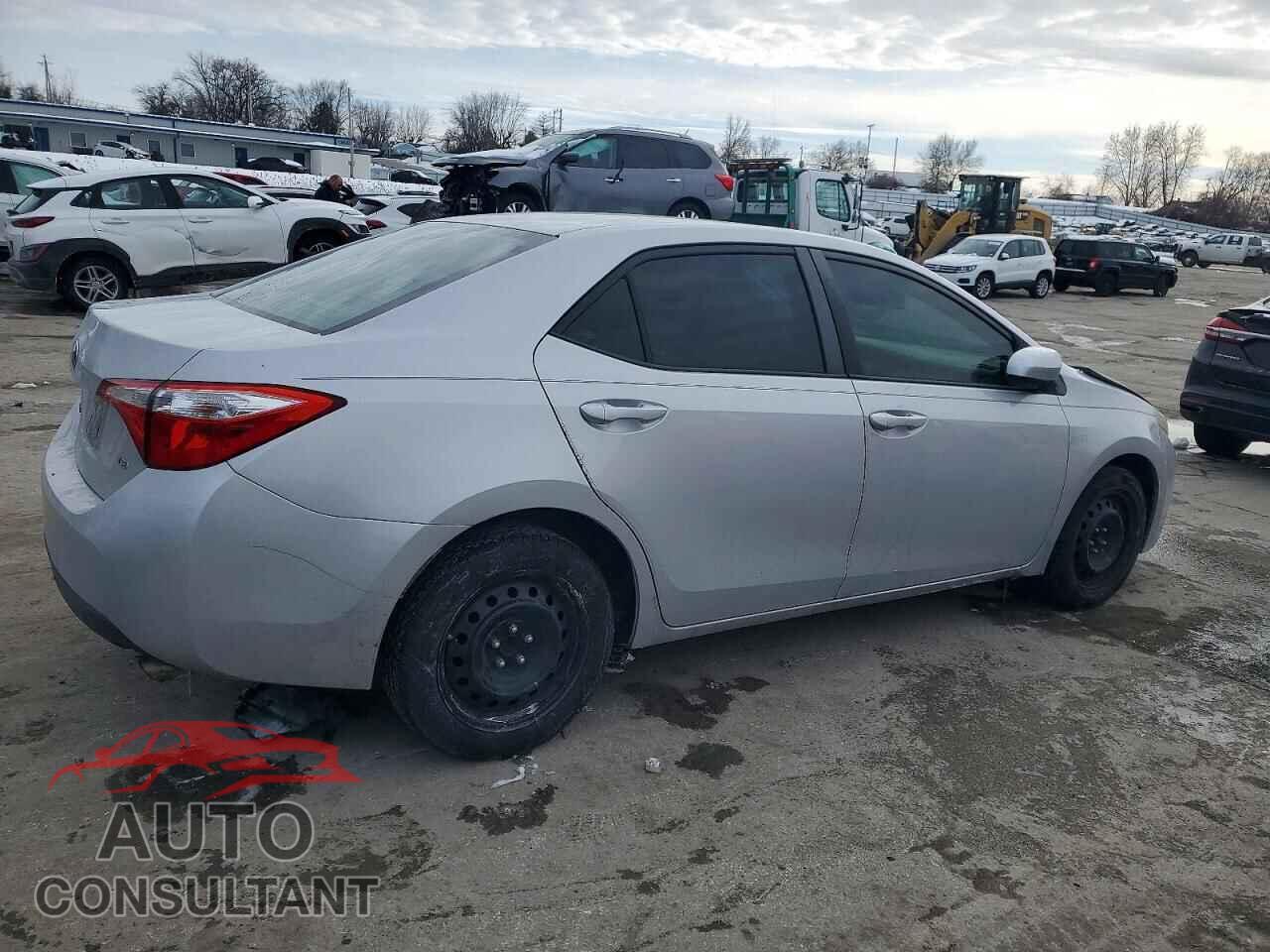 TOYOTA COROLLA 2015 - 2T1BURHEXFC349277
