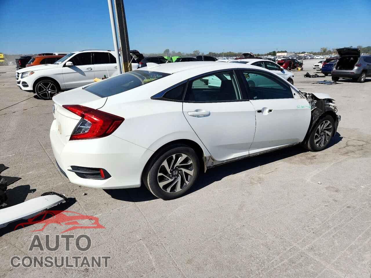 HONDA CIVIC 2017 - 2HGFC2F73HH512748