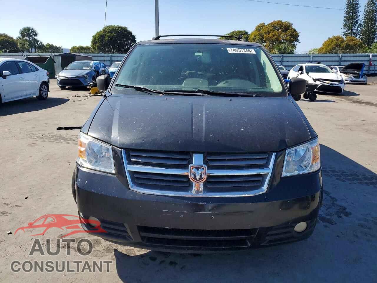 DODGE CARAVAN 2010 - 2D4RN5D15AR211584