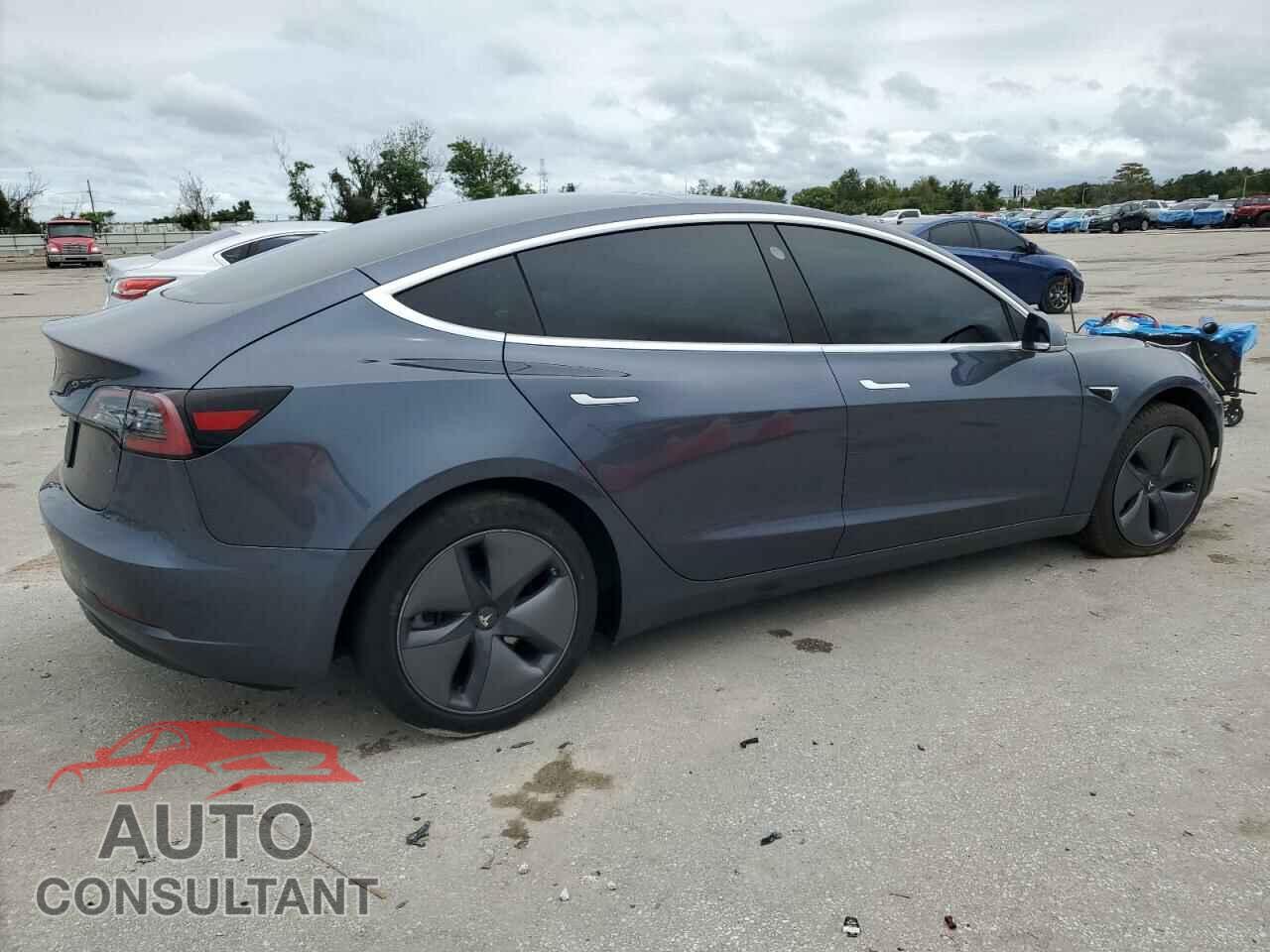 TESLA MODEL 3 2020 - 5YJ3E1EA2LF598328
