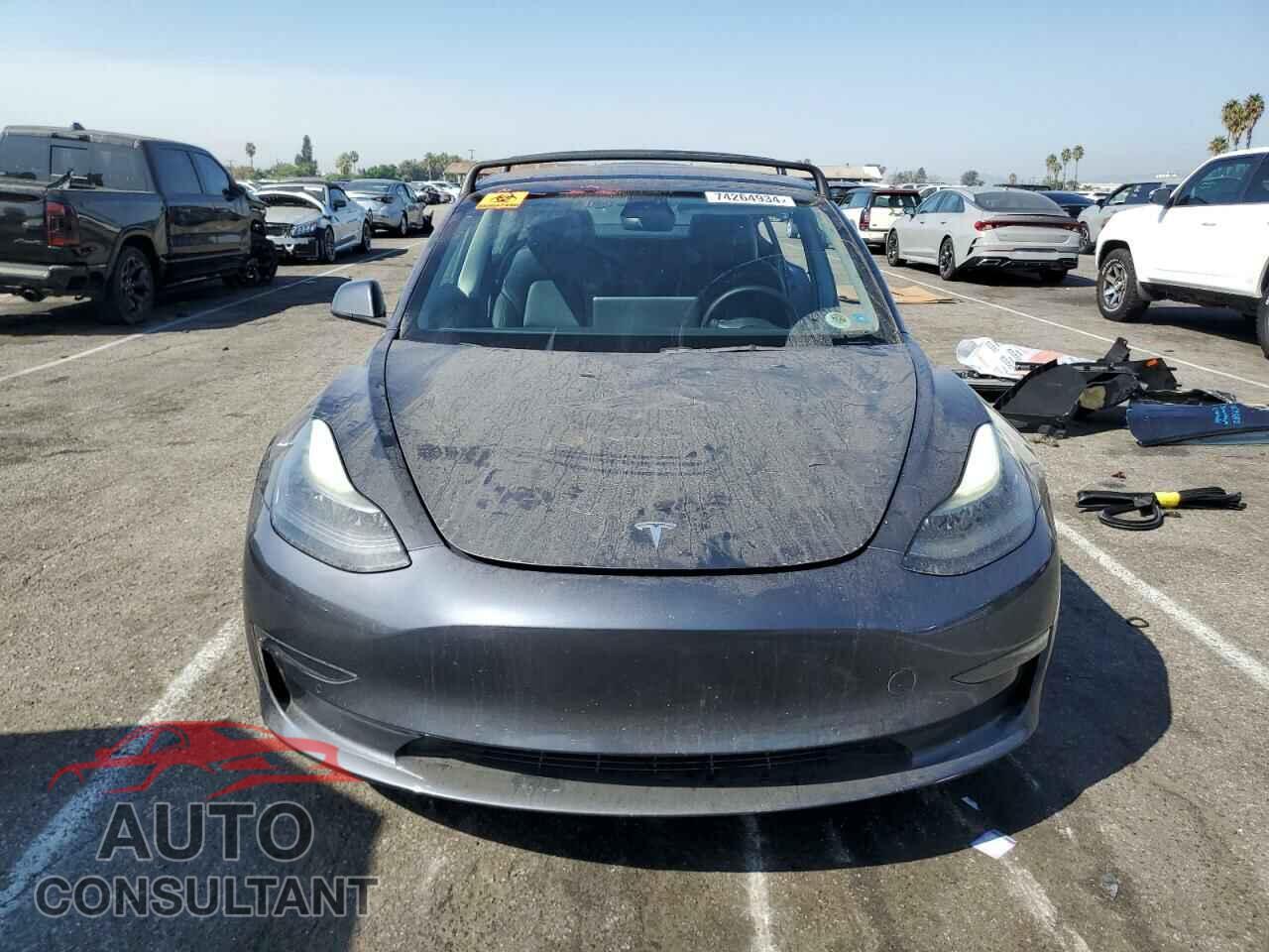 TESLA MODEL 3 2022 - 5YJ3E1EB9NF233270