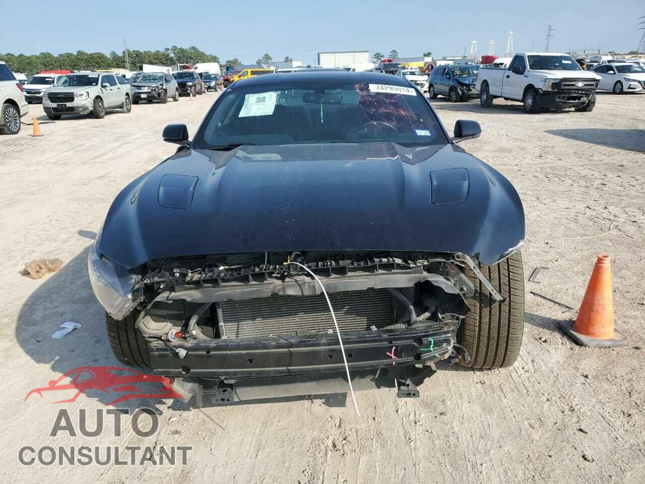 FORD MUSTANG 2017 - 1FA6P8CF6H5340164