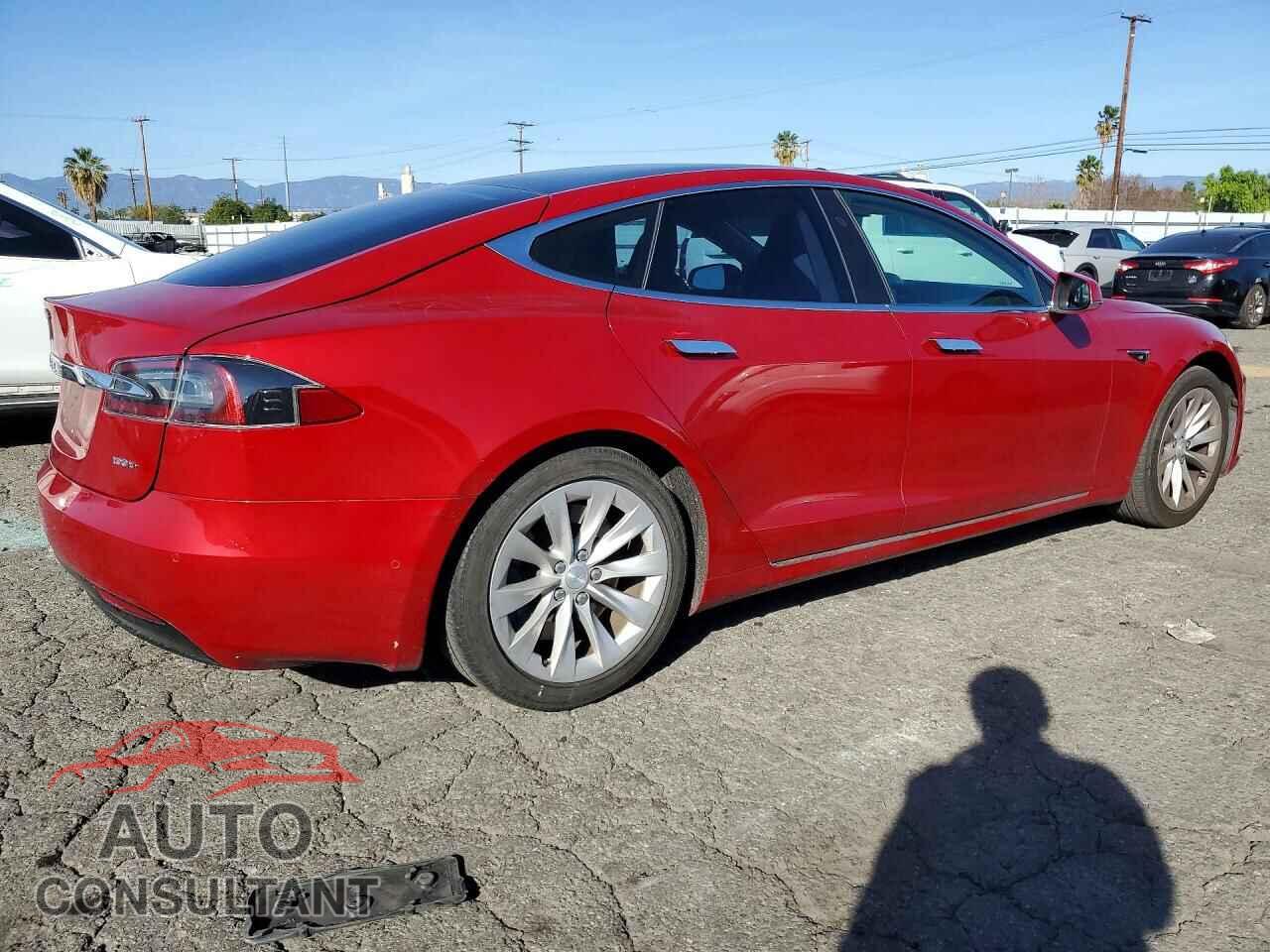 TESLA MODEL S 2018 - 5YJSA1E23JF284832