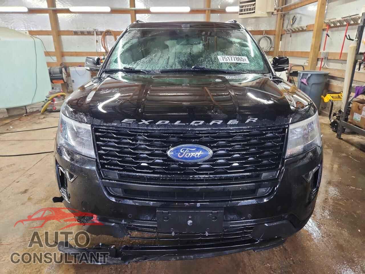 FORD EXPLORER 2018 - 1FM5K8GTXJGB46019