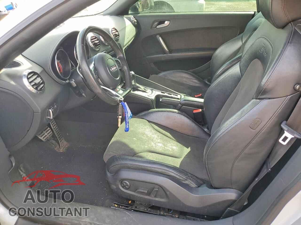 AUDI TT 2015 - TRUSFAFK5F1000901