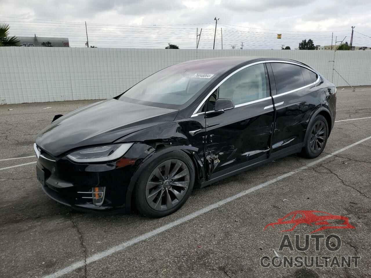 TESLA MODEL X 2019 - 5YJXCAE23KF151036