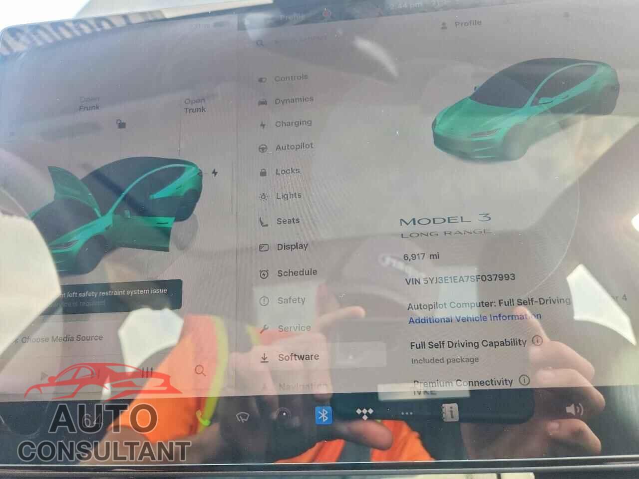 TESLA MODEL 3 2025 - 5YJ3E1EA7SF037993
