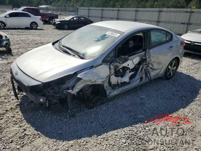 KIA FORTE 2018 - 3KPFK4A76JE232182