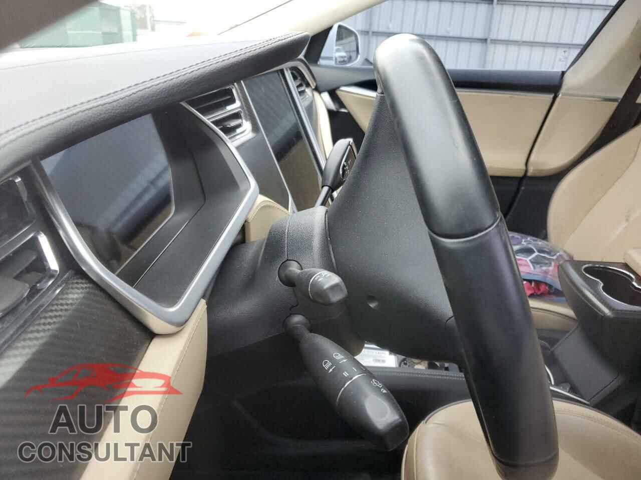 TESLA MODEL S 2013 - 5YJSA1DP7DFP08790