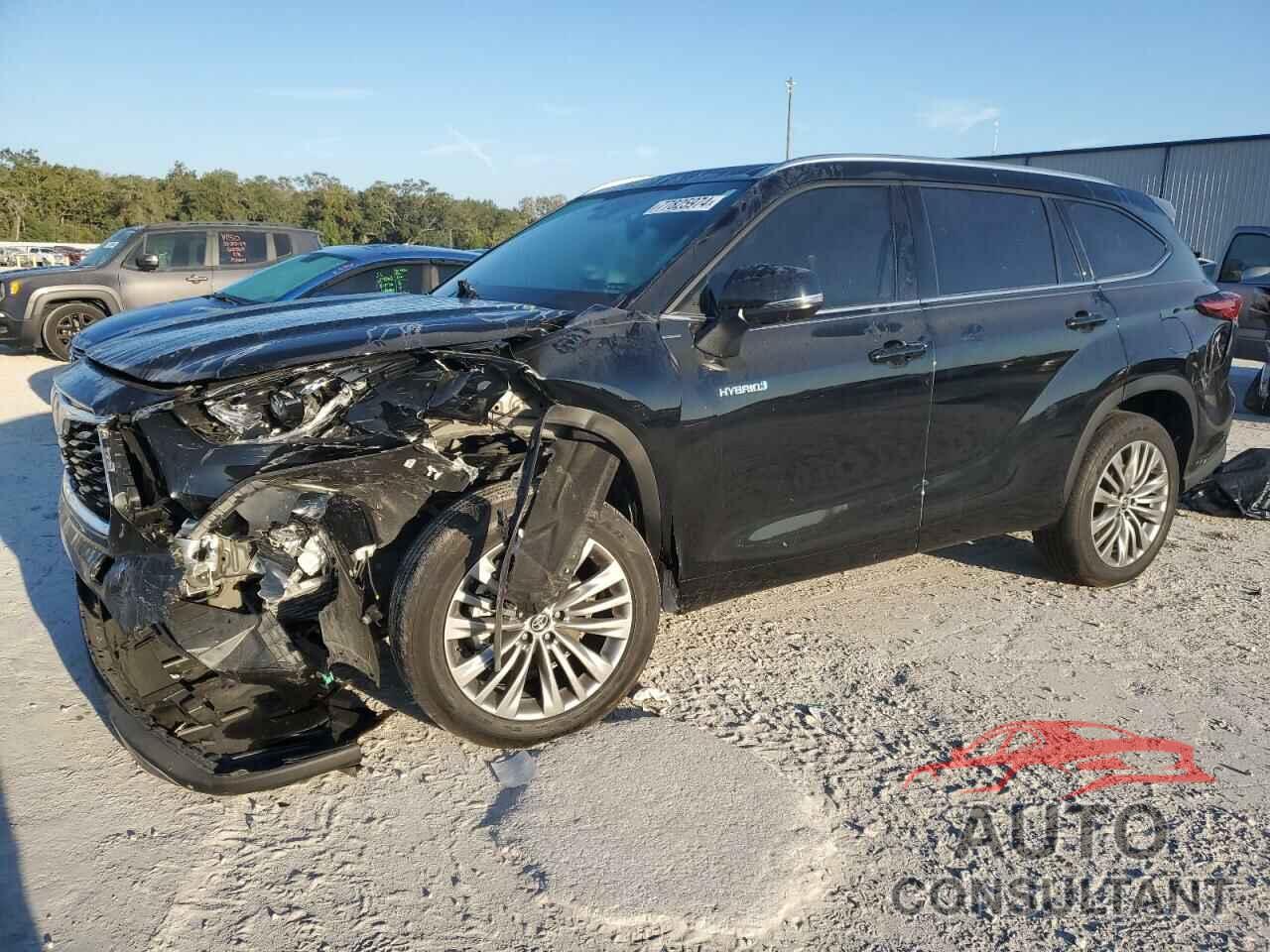 TOYOTA HIGHLANDER 2021 - 5TDFARAHXMS009078