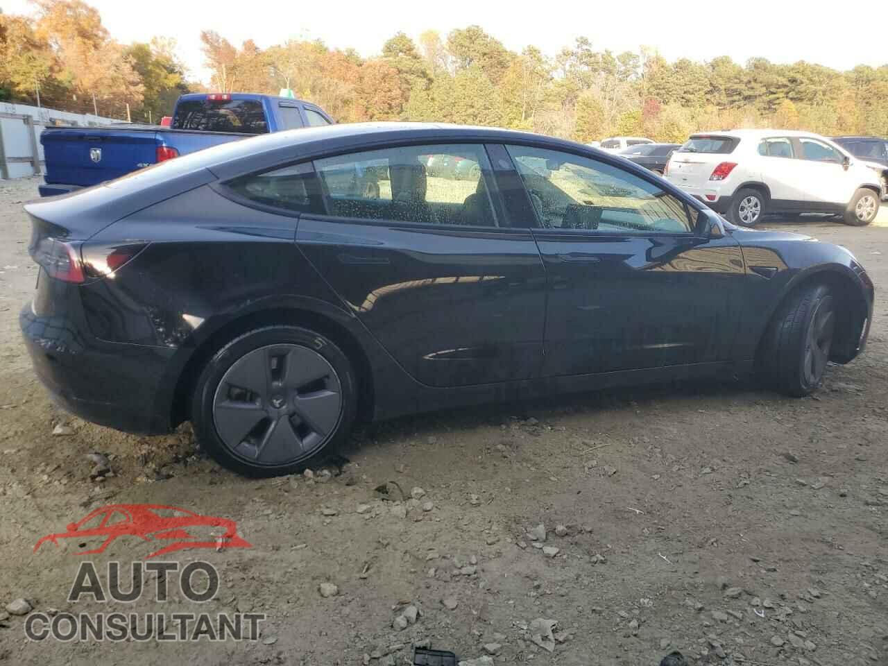 TESLA MODEL 3 2022 - 5YJ3E1EA7NF371672