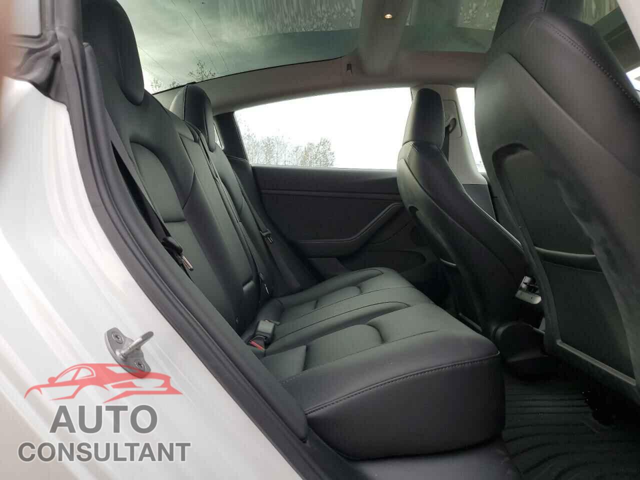 TESLA MODEL 3 2023 - 5YJ3E1EA7PF550474