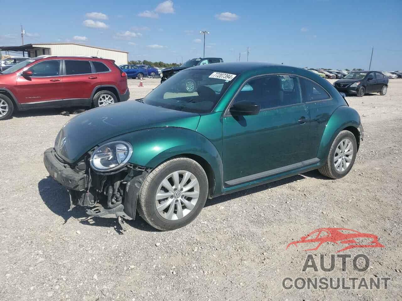 VOLKSWAGEN BEETLE 2018 - 3VWFD7AT9JM702507