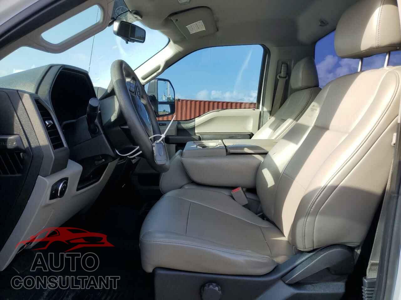 FORD F250 2017 - 1FTBF2A68HEB56355