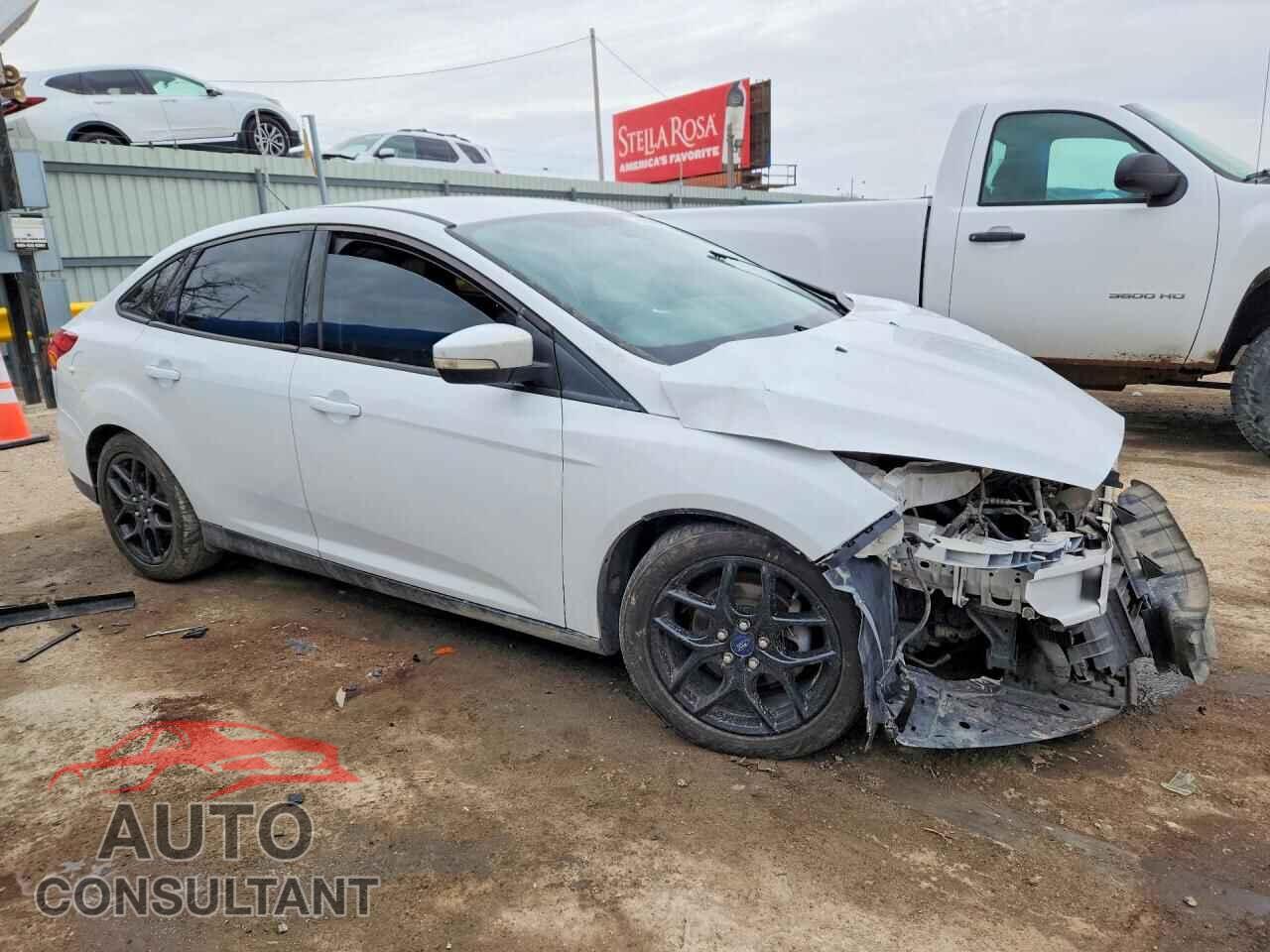 FORD FOCUS 2016 - 1FADP3F25GL225617