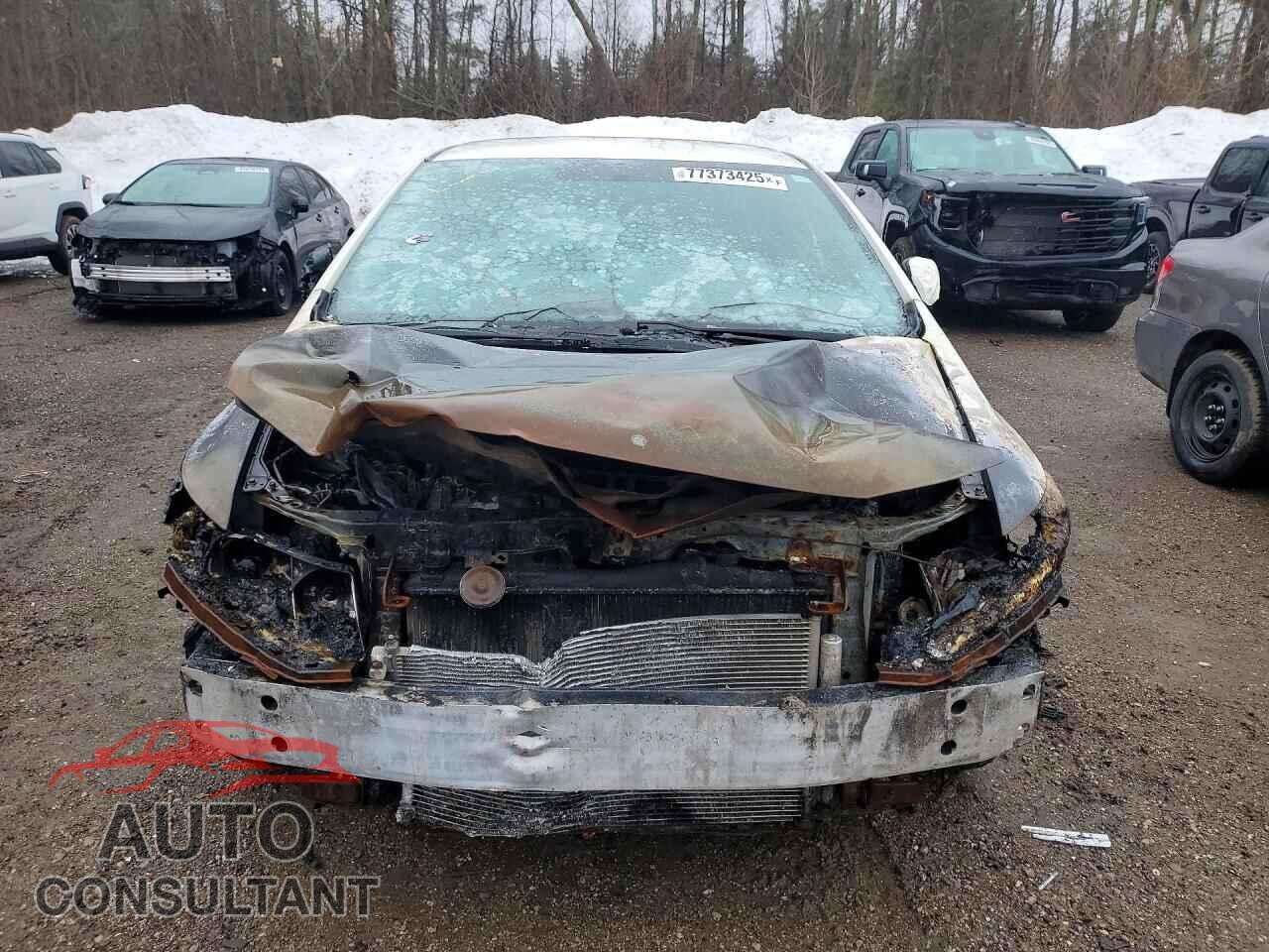 HONDA CIVIC 2014 - 2HGFB2F44EH047157
