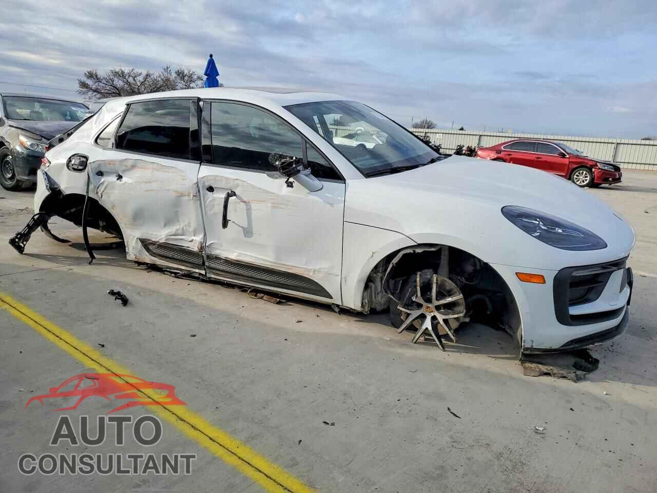 PORSCHE MACAN 2022 - WP1AA2A59NLB04434