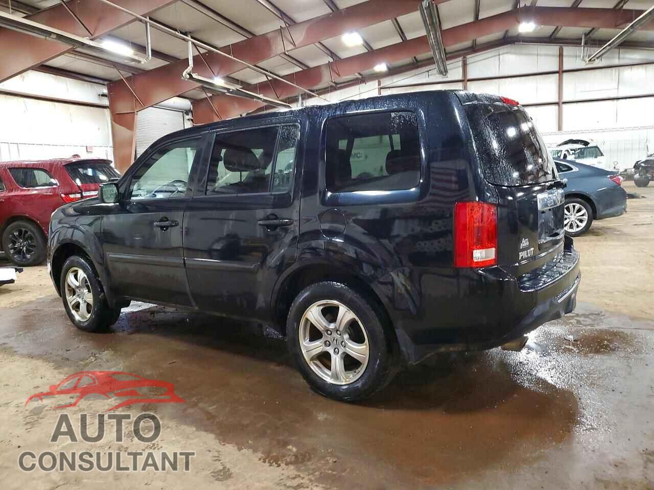 HONDA PILOT 2015 - 5FNYF4H41FB029890