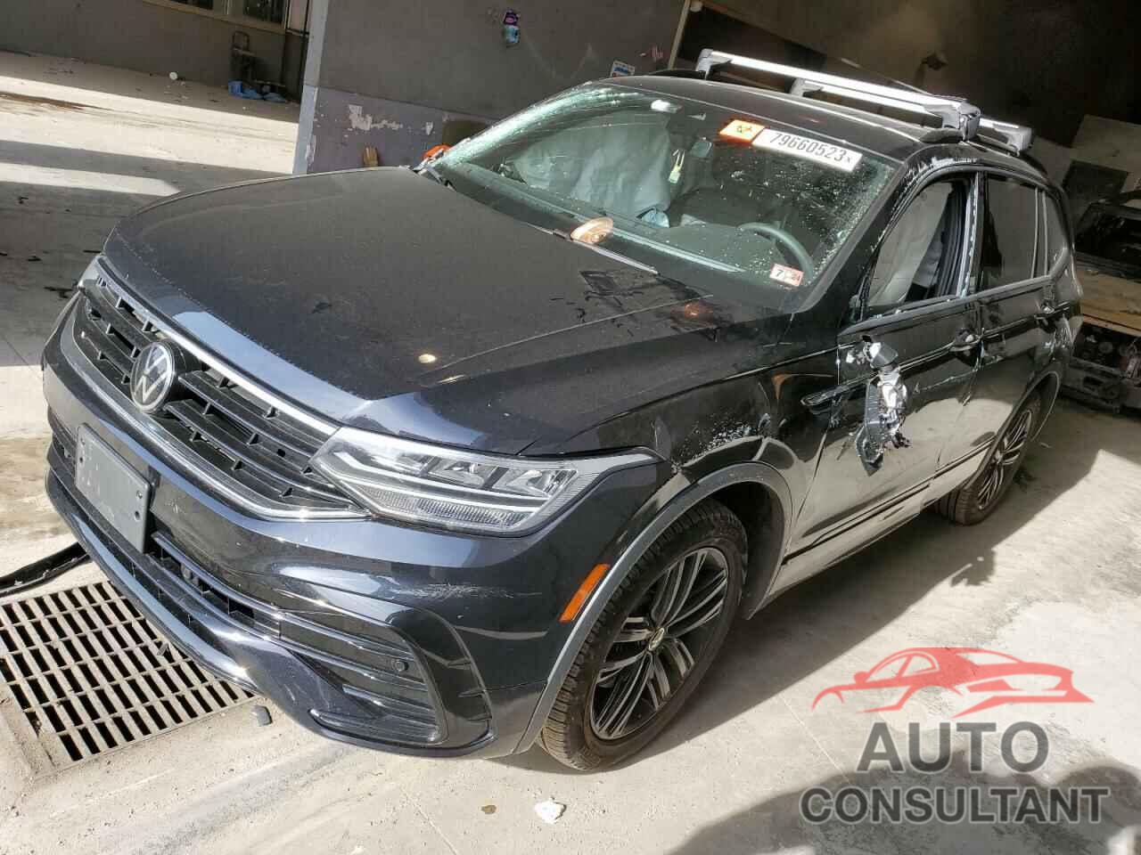 VOLKSWAGEN TIGUAN 2022 - 3VV8B7AXXNM068216