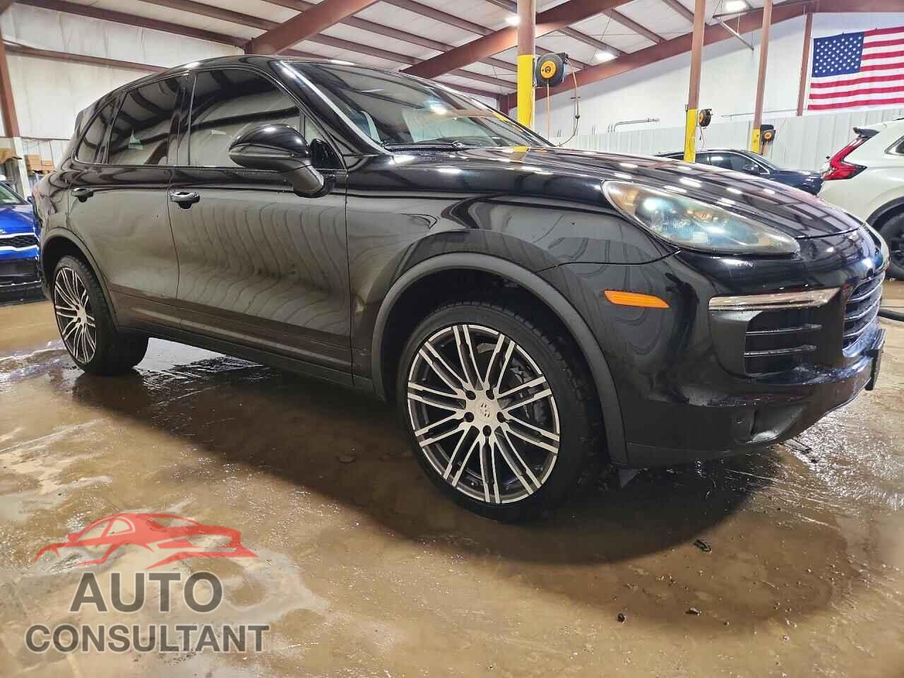 PORSCHE CAYENNE 2016 - WP1AA2A22GKA11771