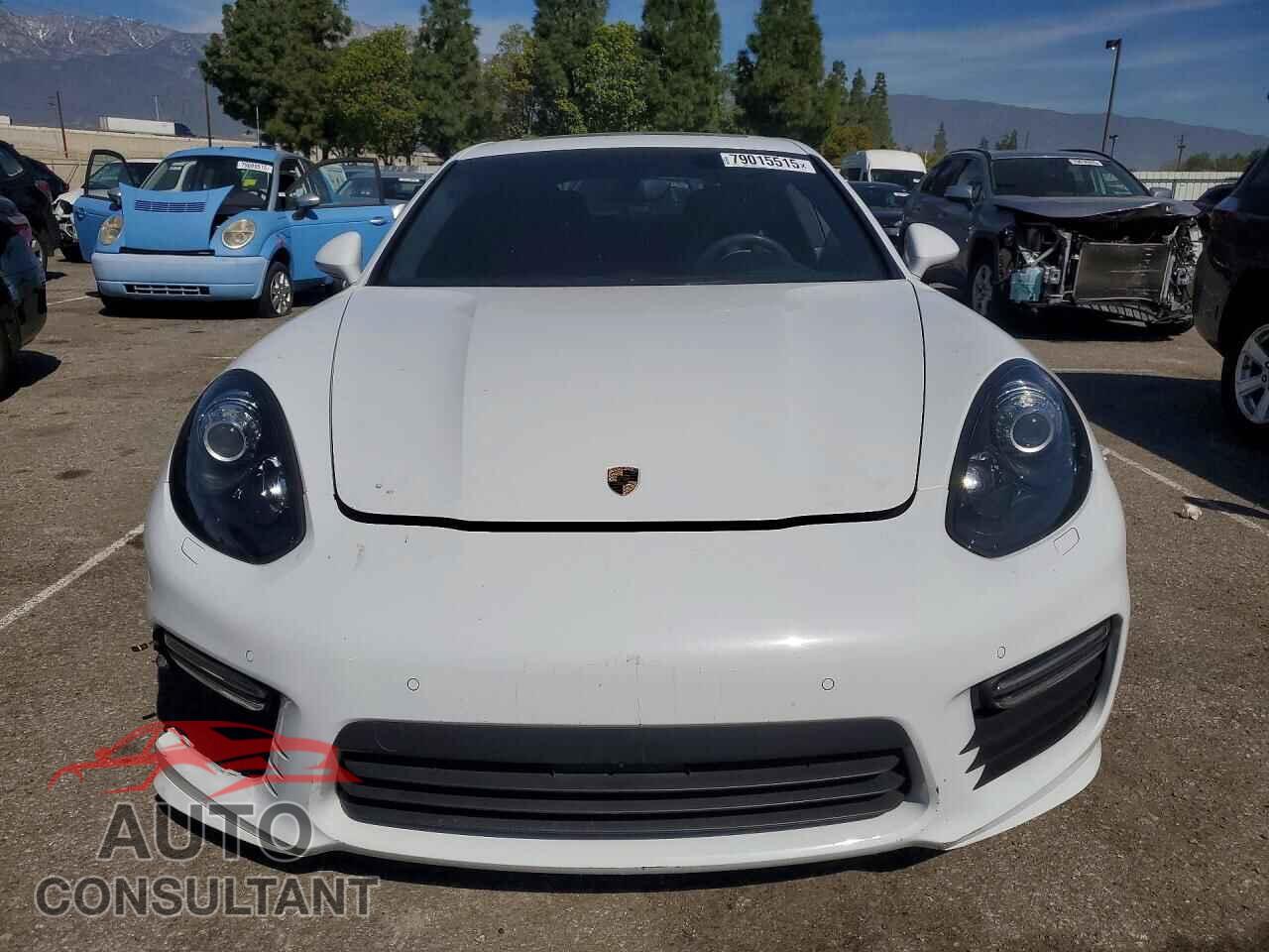 PORSCHE PANAMERA 2016 - WP0AF2A79GL081275