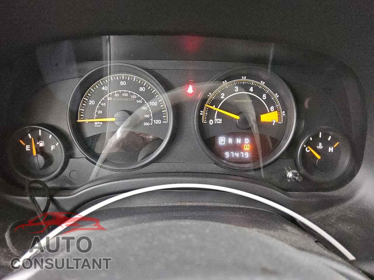 JEEP COMPASS 2015 - 1C4NJCBBXFD210772