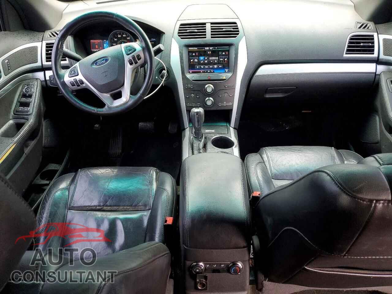 FORD EXPLORER 2013 - 1FM5K8D8XDGA09327
