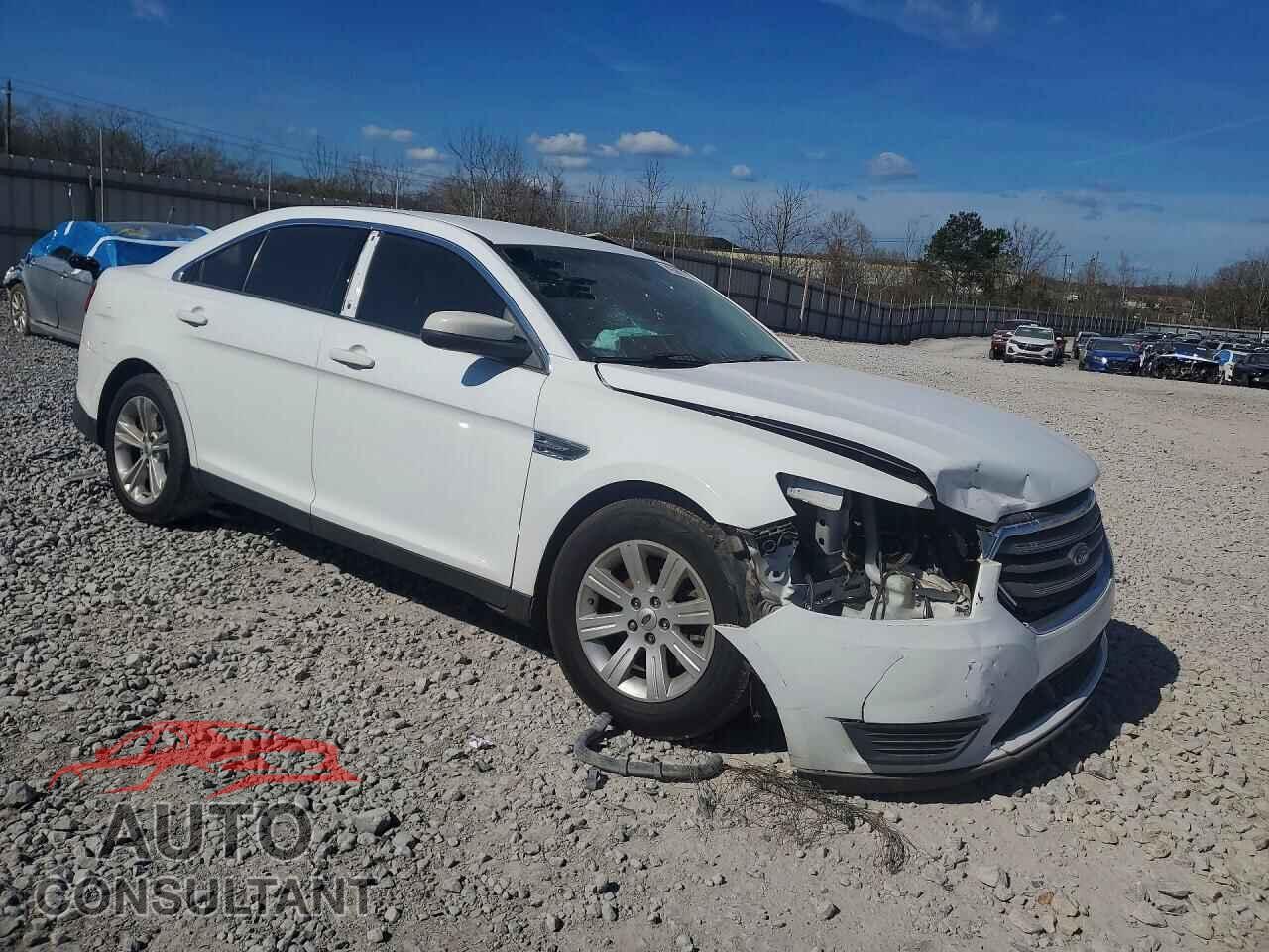 FORD TAURUS 2017 - 1FAHP2D82HG121440