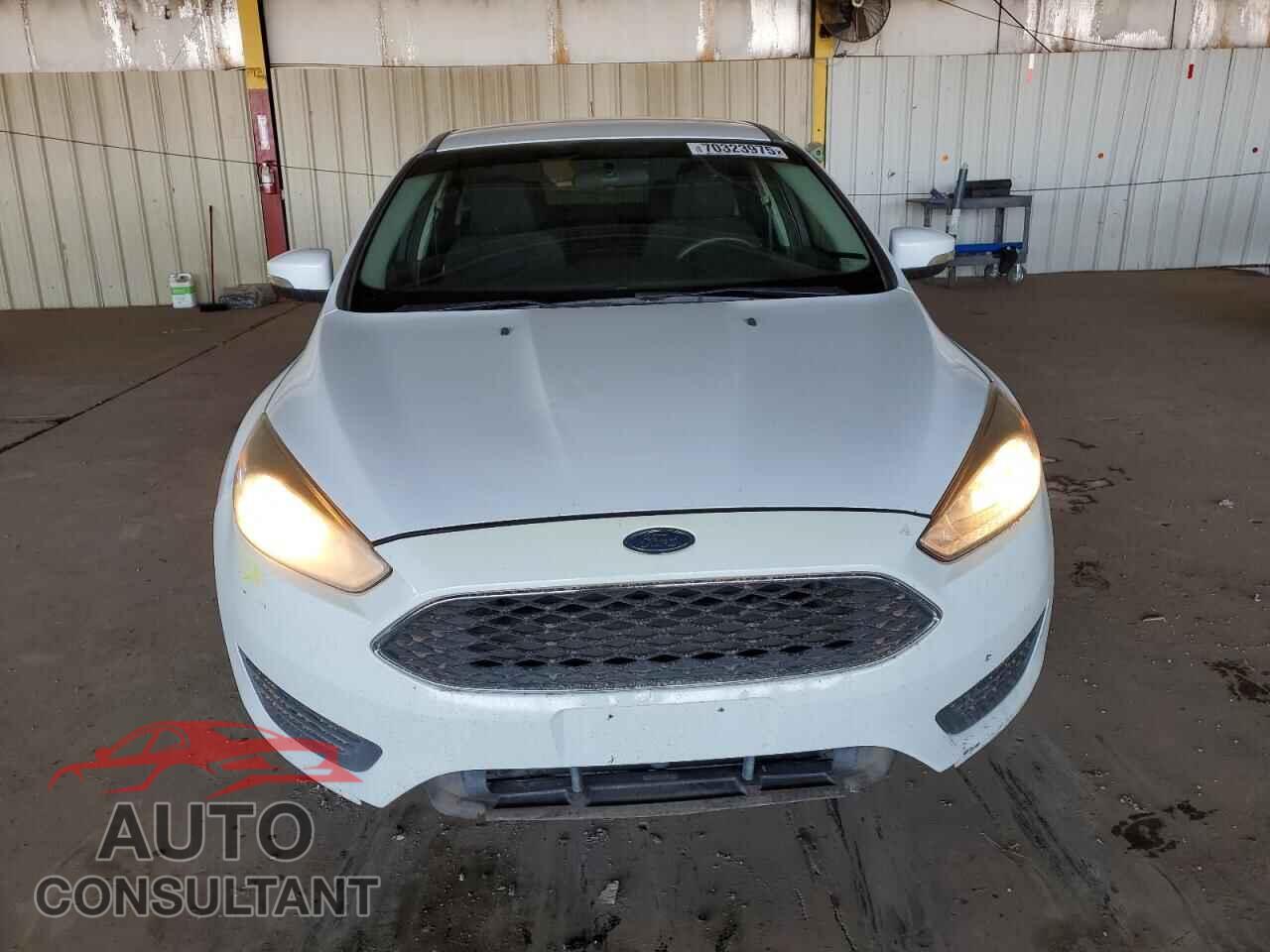 FORD FOCUS 2017 - 1FADP3F28HL296411